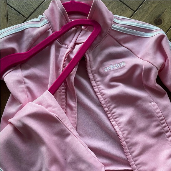 Gently used girl Adidas track suit size 12 months - Picture 2 of 3